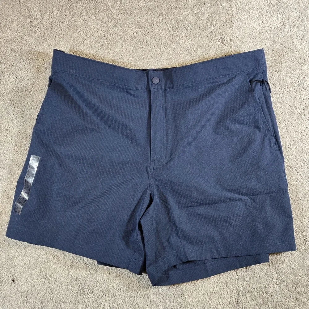 VRST Men's Relaxed Fit Shorts Size XL 5 Inch Inseam Navy Blue NWT